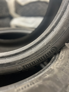 CONTINENTAL ContiIceContact 225/45 R18 naastrehvide kmpl. (6 foto / 9)