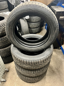 NOKIAN Hakkapeliitta R2 SUV 235/55 R19 lamell (5 foto / 8)