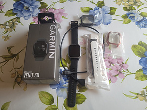Garmin Venu Sq (2 foto / 2)