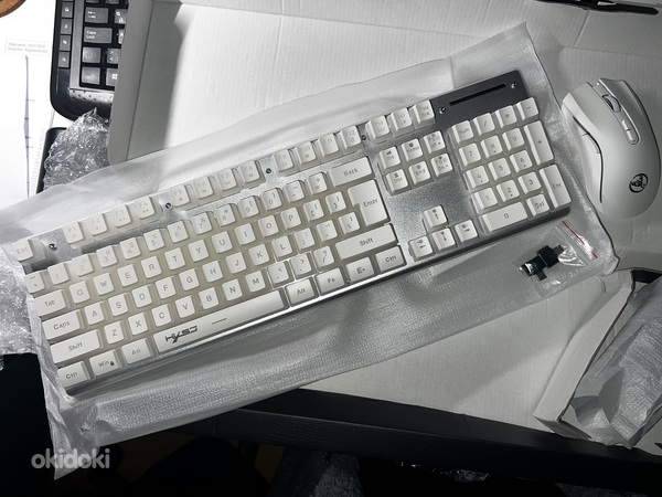 Juhtmevaba klaviatuur ja hiir led valgusega (foto #2)