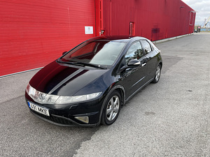 Honda civic (1 фото из 7)