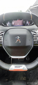 Peugeot 5008 GT (7 foto / 14)
