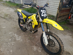 Suzuki rm-z 250 2009a (6 foto / 7)