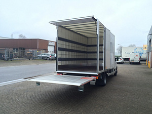 Ford Transit tagaluuk furgoon furgoonkaubik liftiga rent (2 foto / 3)