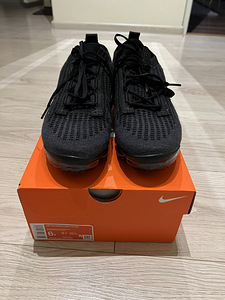 Nike VaporMax (2 foto / 4)