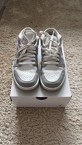 Jordan (2 фото из 4)