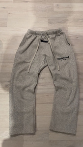 Essentials fear of god pants (1 foto / 4)