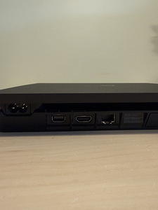 PS 4 SLIM 500GB (3 foto / 5)