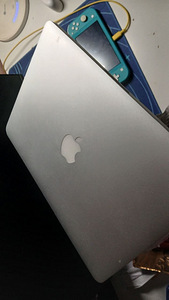 MacBook Pro 13 (2015) (1 foto / 6)