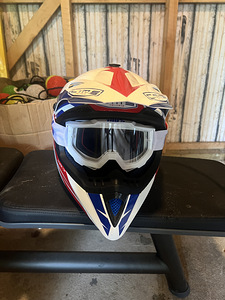 Müüa heas korras CMS XR-7 krossi-/endurokiiver suuruses M (1 foto / 5)