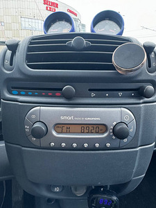Smart Fortwo 0.6 45Kw (12 foto / 12)
