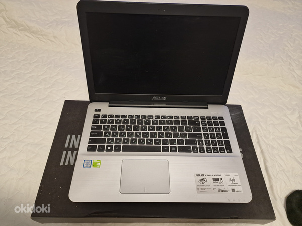 ASUS X555U
