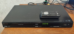 Philips DVP3260 /12 - DVD MP3 AVI DivX JPG mängija. (1 foto / 3)