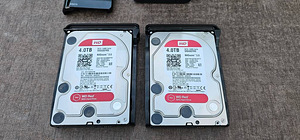 Synology DS213 с 2 дисками WD Red по 4 ТБ (3 фото из 10)