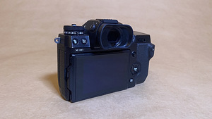Fujifilm X-H1 + lisad (5 foto / 6)