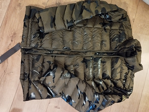 Stone Island M Replica (2 foto / 3)