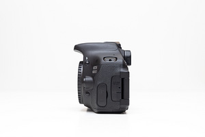 Canon EOS 600D (body) peegelkaamera (4 foto / 10)