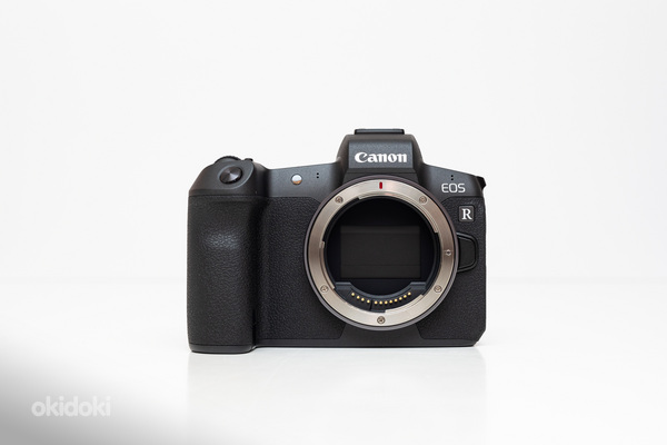 Canon EOS R (body) hübriidkaamera (фото #2)