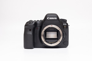 Canon EOS 6D Mark II (body) peegelkaamera (2 foto / 10)