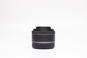 Canon RF 50mm f/1.8 STM objektiiv (3 foto / 10)
