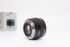 Canon EF 50mm f/1.4 USM objektiiv (8 foto / 10)