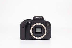 Canon EOS 750D + 18-55mm + 50mm kaamerakomplekt (2 foto / 9)