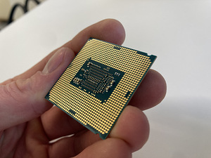Intel® Core™ i7-6700K protsessor (socket LGA1151) (9 foto / 10)