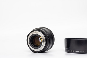 Canon EF 50mm f/1.2L USM objektiiv (9 foto / 10)