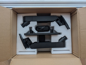 DELL Dual Monitor Arm – MDA20 кронштейн для двух мониторов (3 фото из 10)