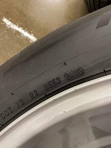 MB GLC оригинал, 5x112 17", 235/65r17 (4 фото из 6)