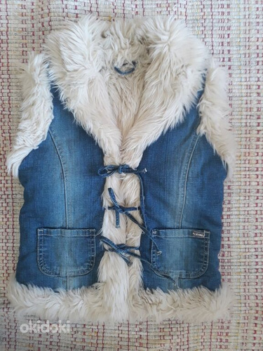 Жилет J. Jeans с подкладкой из овчины для 7-8 лет