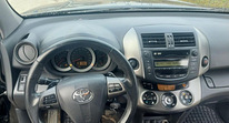 Toyota RAV4 Luxury 2.0 116kW, 2011