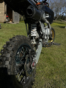 Кроссовый мотоцикл 110cc (2 фото из 10)