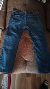 Джинсы Tommy Hilfiger. Размер 35\34 (1 фото из 3)