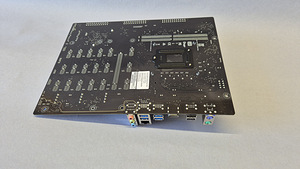 Emaplaat Asus B250 Mining Expert (7 foto / 10)