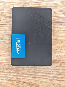 Crucial BX 500 (1 фото из 2)