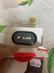 Polar H9 vööandur M/XXL must (2 foto / 3)