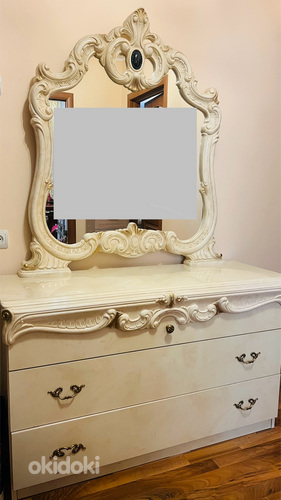 Kuumut peegliga Barocco Ivory (Itaalia)