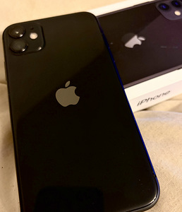 iPhone 11 64 gb (1 foto / 3)