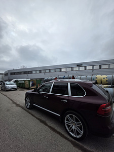 Porsche Cayenne FACELIFT MODEL S PREMIUM SELECTION 2008 4.8 (10 foto / 13)