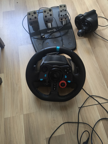 Logitech G29