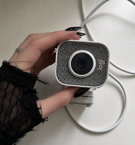 Logitech StreamCam, FHD, white - Webcam (2 foto / 3)