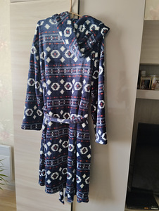 Uus naiste hommikumantel suur suurus 4xl (2 foto / 2)