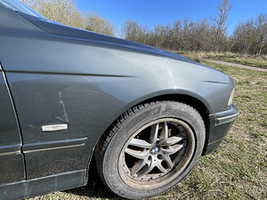 BMW 525d (11 foto / 14)