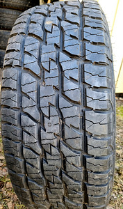Müüa 5 Cooper Discoverer ATT M+S 265/60/R18 (3 foto / 5)