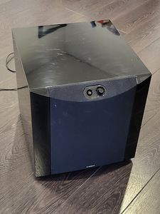 Yamaha NS-SW300PB2 10" 250W (1 foto / 2)