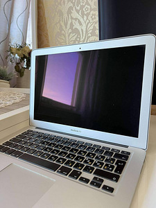 MacBook air 11 (4 фото из 6)