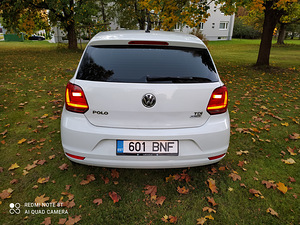 Volkswagen POLO (7 foto / 14)