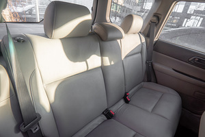 Subaru Forester AWD (6 фото из 6)