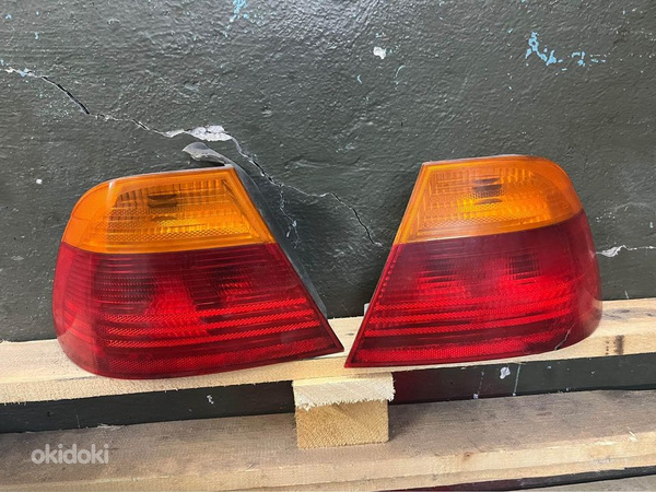Задние фонари и фонари люка BMW E46 купе (фото #3)